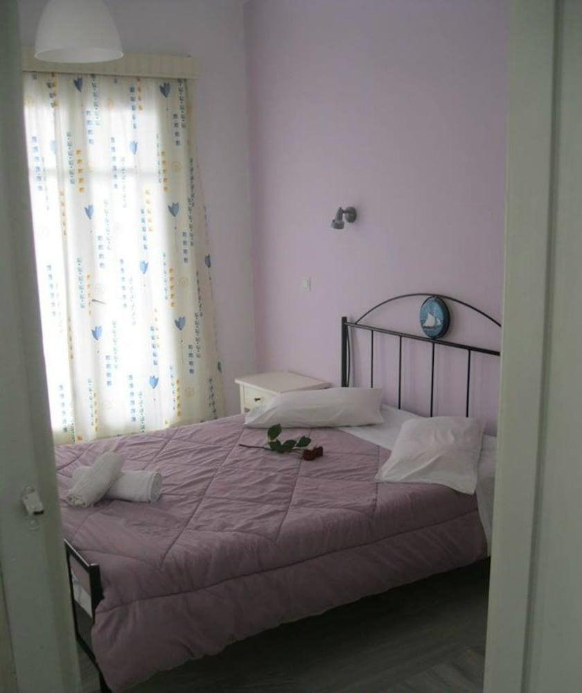 Naxos City Very-Kokkos Pension 2 מראה חיצוני תמונה